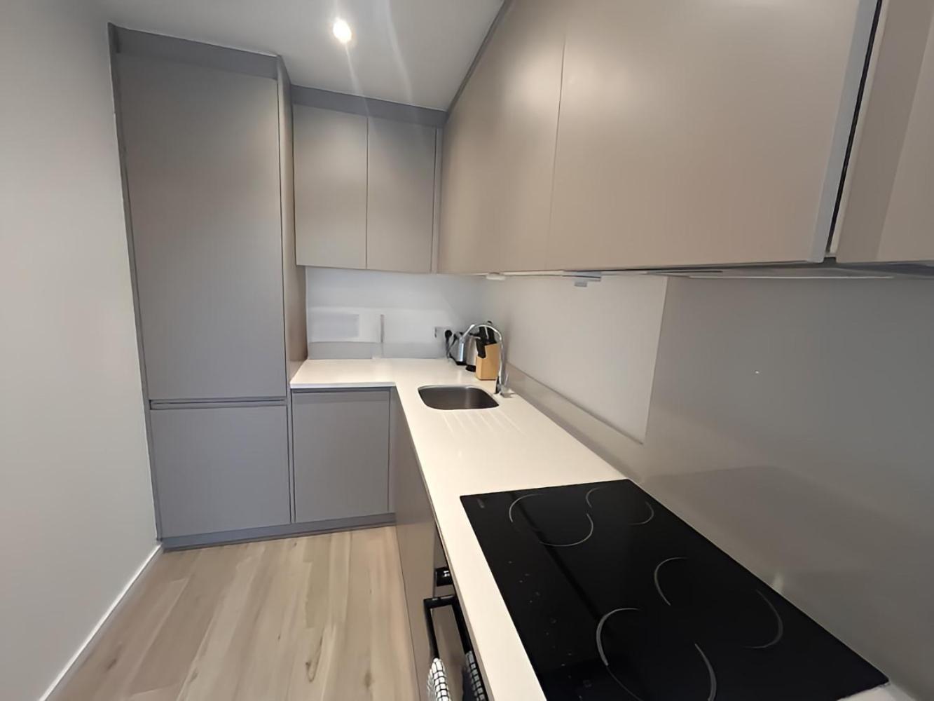 1Br Luxury Flat At Train Station - Long Stays Welcome - Just Ask Milton Keynes Exterior photo